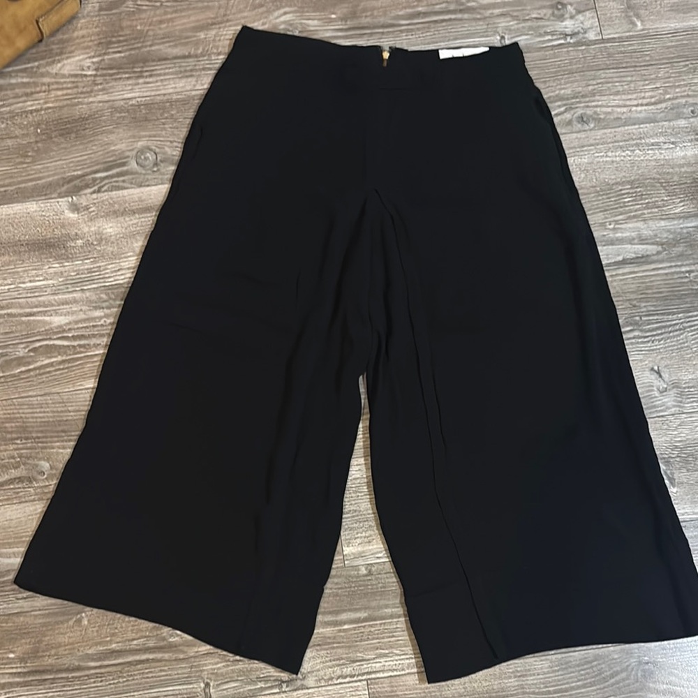 A.L.C. Capris dress pants black Size 6